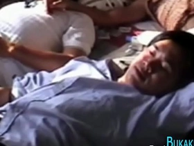 亚洲嫩男无套狂干 teen asian cheerful boys sex videos