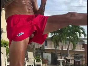 鸡巴意外从短裤里弹出 asian american careless sex videos