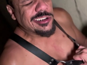 安迪巴西在圣保罗最淫乱派对现场直播 asian torrid gay coition videos