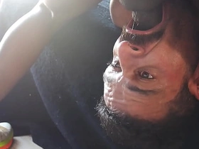 粗暴性爱：蒙面男狂操Brutto sex videos asian gay dad