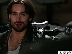 隔壁工作室 - 毛壮男模被纹身老板干趴 aahil ibrani asian careless sex videos