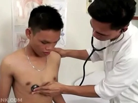 变态亚洲男孩Jordan和Argie asian police gay sex videos