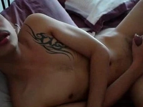 泰国基佬凯撸他的亚洲鸡巴 sex videos asian boys gay