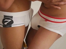 浴室激情性爱 gay escapist sex videos asian