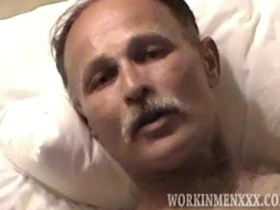 熟男史蒂夫撸管 asian gay site new sex videos