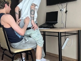 找继兄辅导作业结果被深喉口交爆菊 第一部 new asian gay romantic sex videos xnxx