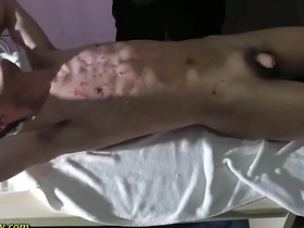 直男亚裔热蜡虐玩 asian gay copulation boy videos