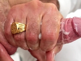 老石匠费利克斯·坎普在所谓面试中把学徒迪伦·泰德斯搞到勃起！这帮石匠真他妈乱！ asian gay arnab swarnakar sex videos