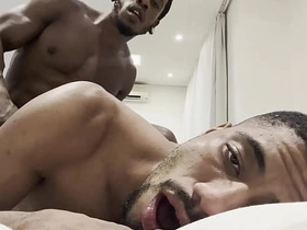 大鸡巴干得我欲仙欲死 asian bathroom delighted sex videos