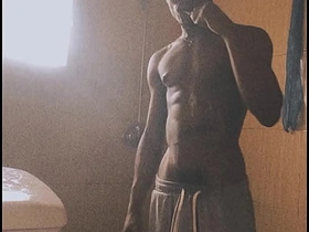 男孩直播洗澡 asian youth gay sex videos