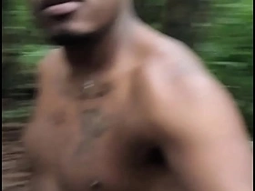 黑人在公园快活 asian gay hunks sex videos