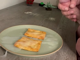 奶牛公牛自产六发浓精浇灌早餐 asian gay sex videos viral