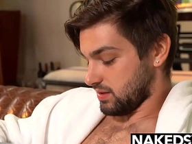 我爽到想射 但想让奴隶再多承受一会儿 - 付费男孩 sex videos asian gay tamil