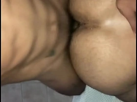 好奇的直男小贱货趴着求我狠狠操他 射满他一身 - 无套内射 asian gay sex videos only fans