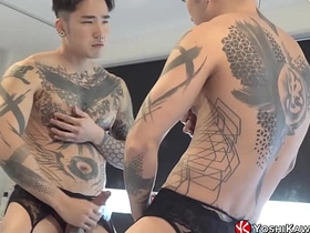 YOSHIKAWASAKIXXX - 义雄玩弄奶头并打飞机 hit asian gay making love videos