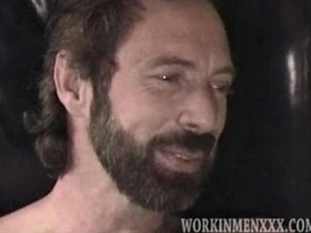 老男人Tim自慰 gay daddy sexual congress videos asian