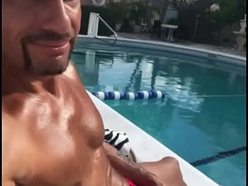 池畔躺平任操 asian gay pussy sex videos