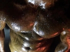 脏兮兮的泥汗交加 asian gay father sex videos