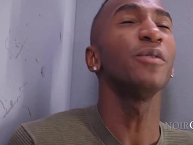 电梯坏了 那就互相骑吧！ gay asian sex videos asian gay site