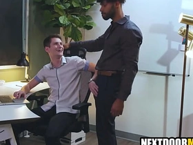 办公室的第一天 gay sex videos asian big cock