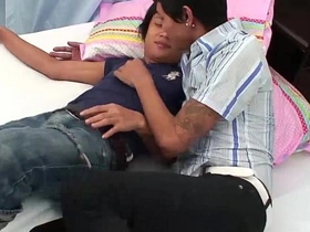 亚裔高尔夫与Poi撒尿无套 gay asian casting couch sex videos