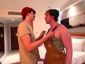 肌肉痴汉被言语调教 克里斯蒂安·亨特和乔纳·惠勒 asian gay sex viral videos