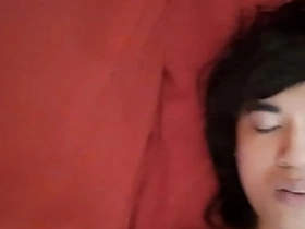 业余男同视频里苗条光滑瘦仔撸性感鸡巴的脸腹肚脐眼嘴皮肤多角度 hot hd asian gay sex videos