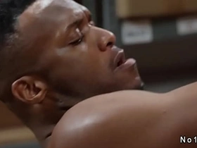 仓库同事跨种族基佬肛交 gay sex videos asian heavy horseshit