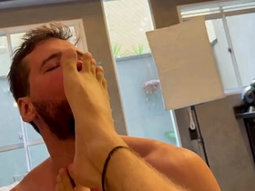 去朋友家串门 结果搞成这样 / 完整版XVIDEOSRED或SHEER / 订阅频道 viral asian gay carnal knowledge videos