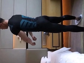 亚洲肌肉猛男脱光光 xxx asian hot gay sex videos