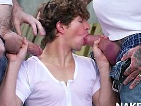 Greyson Myles和Eddie Patrick户外群交 asian china new gay sex videos