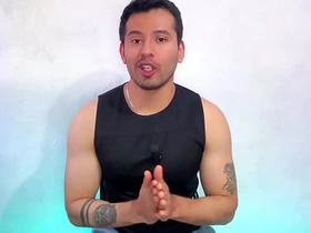 7-11大雕店员凌晨在仓库后门狂操弱气男店员·性爱实录 asian boys gay carnal knowledge videos