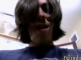 亚洲男同自慰3gp视频 他瞄准时更加粗暴 sex+videos+asian+gay